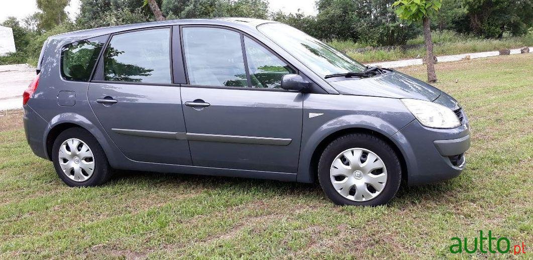 2007' Renault Grand-Scenic 1.5 Dci 7 Lug photo #1