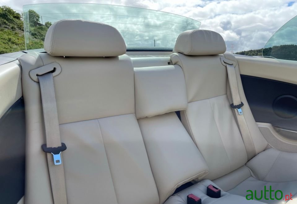 2006' BMW 630 photo #3