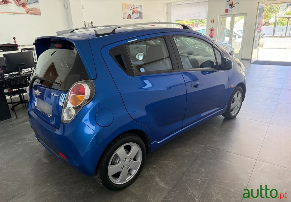 2010' Chevrolet Spark 1.2 Lt photo #4