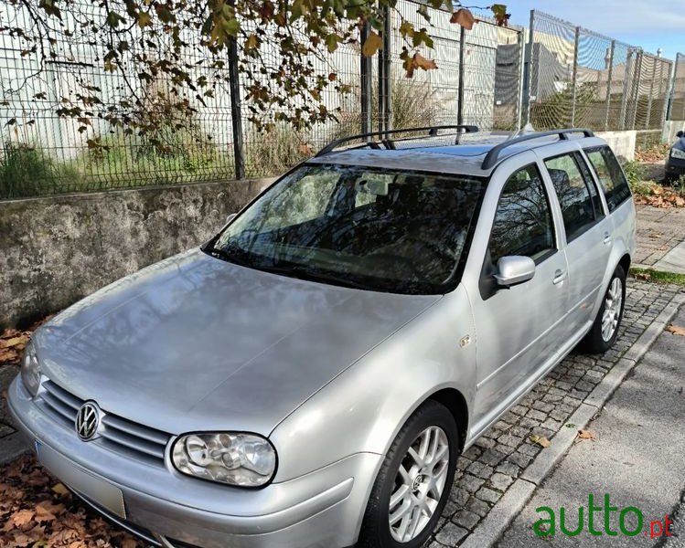 2001' Volkswagen Golf Variant photo #1