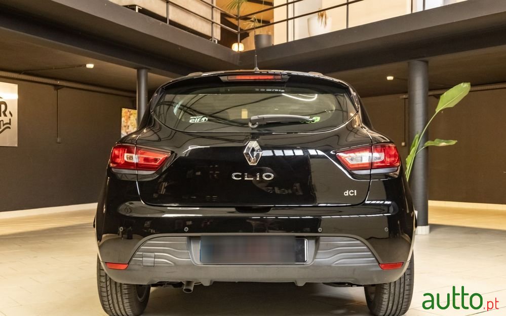 2015' Renault Clio 1.5 Dci Dynamique S Edc photo #5