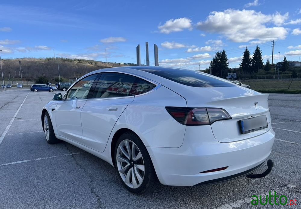 2019' Tesla Model 3 photo #1