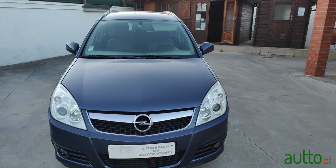 2007' Opel Vectra Caravan photo #1