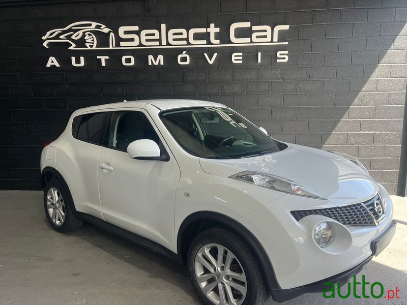 2013' Nissan Juke 1.5 Dci Tekna Sport photo #2