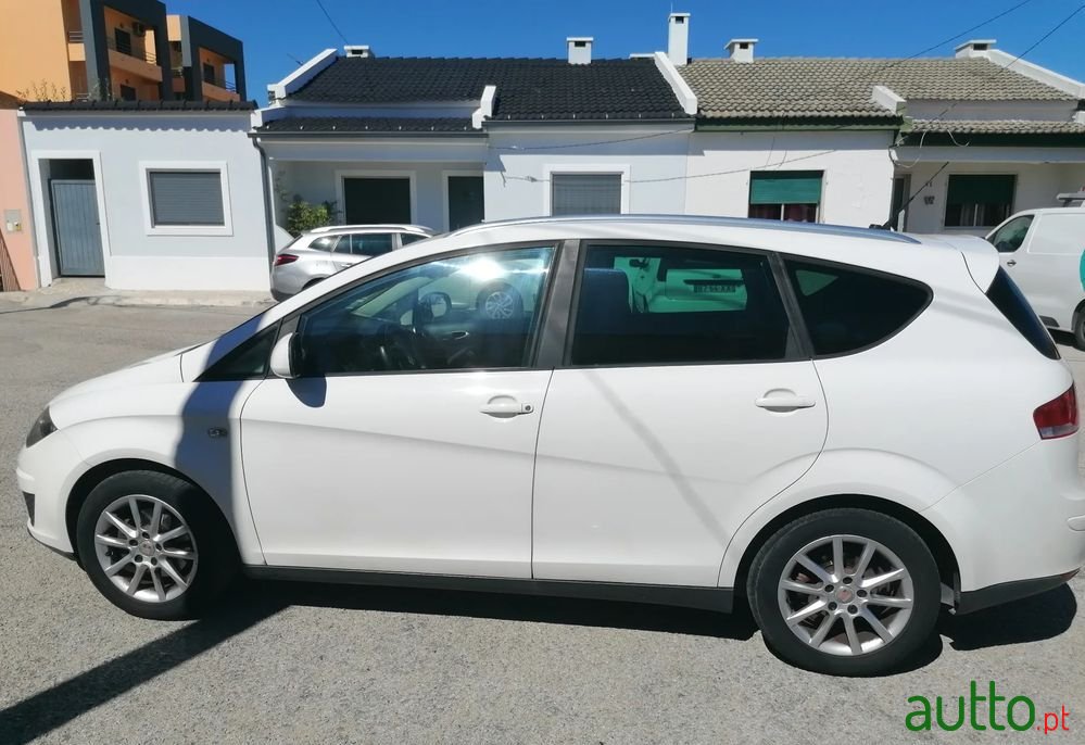 2011' SEAT Altea photo #2