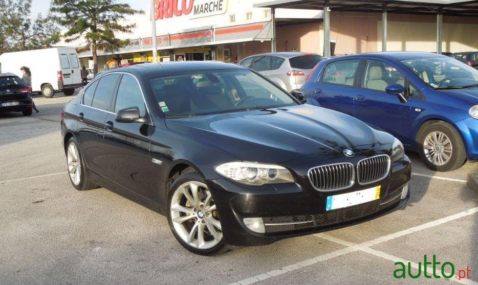 2010' BMW 520 photo #2
