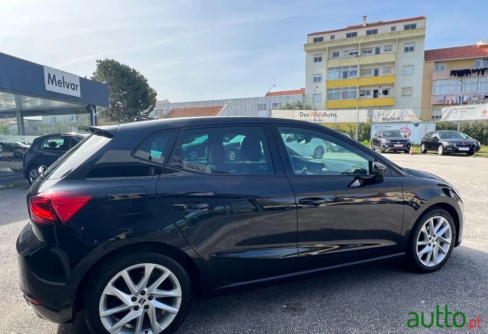 2024' SEAT Ibiza 1.0 Tsi Fr photo #3