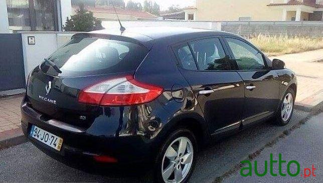 2010' Renault Megane Apenas 100.000 Km photo #2