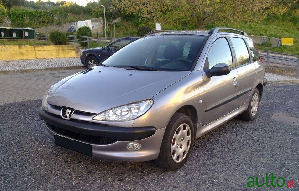 2005' Peugeot 206 Sw 1.1 Look photo #2