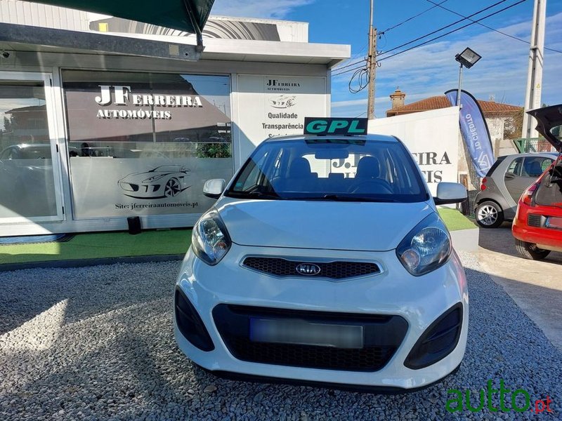 2015' Kia Picanto 1.0 Cvvt More Gpl photo #2