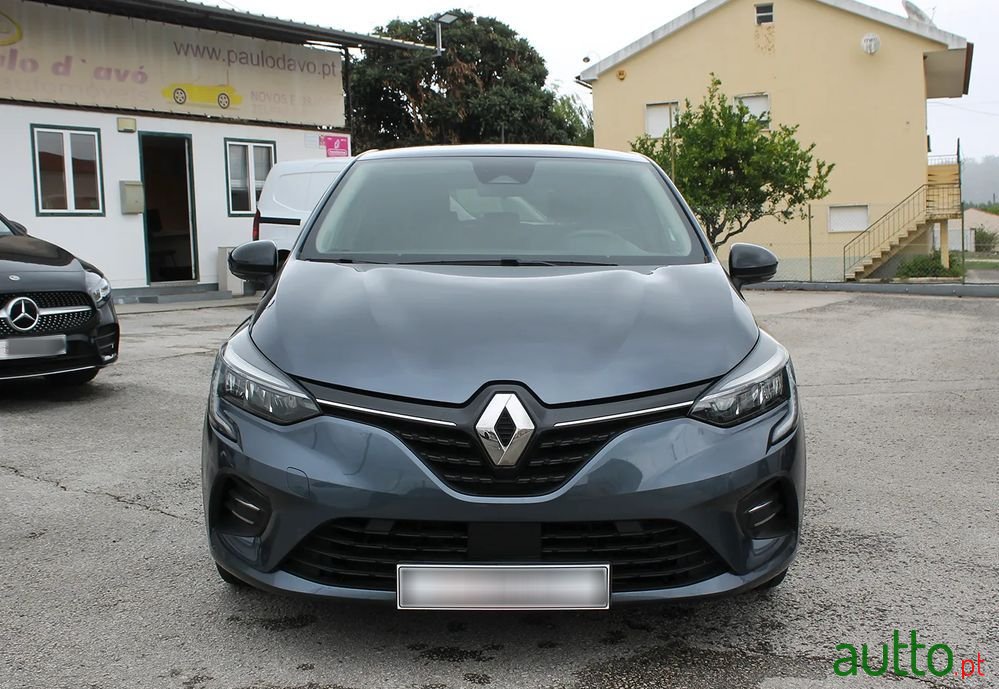 2022' Renault Clio photo #2