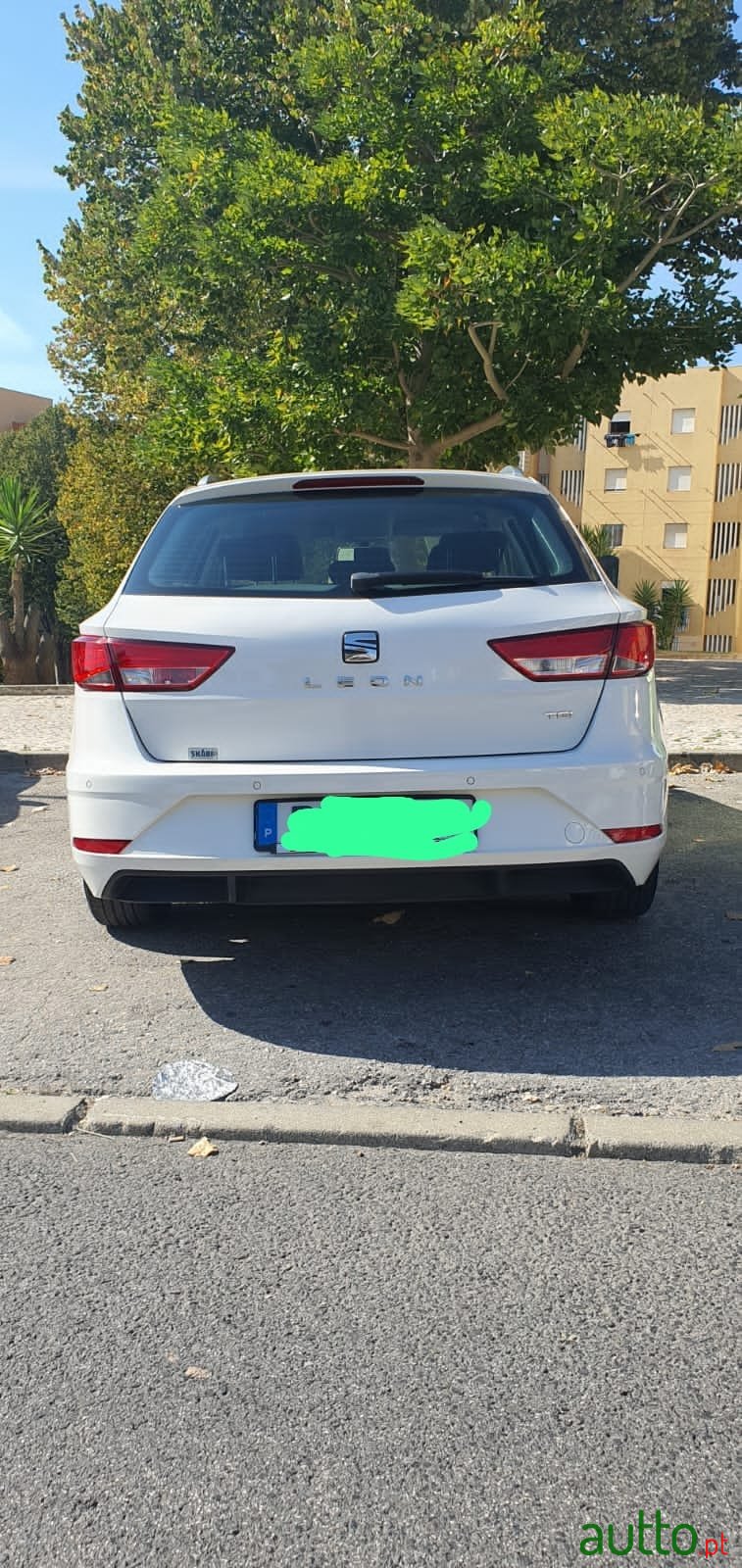 2020' SEAT Leon photo #1