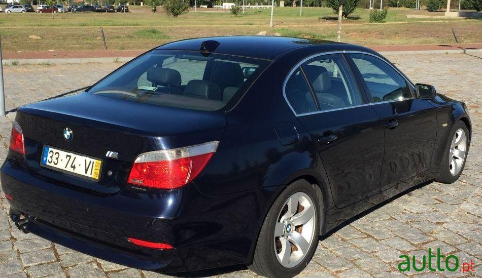 2003' BMW 520 photo #1