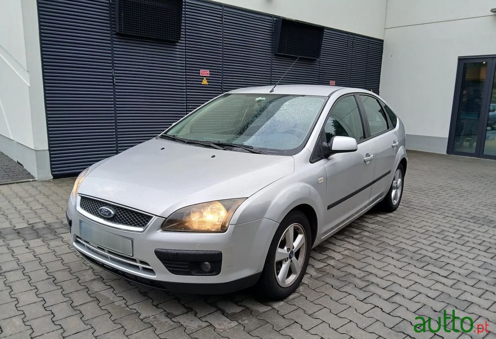 2005' Ford Focus photo #1