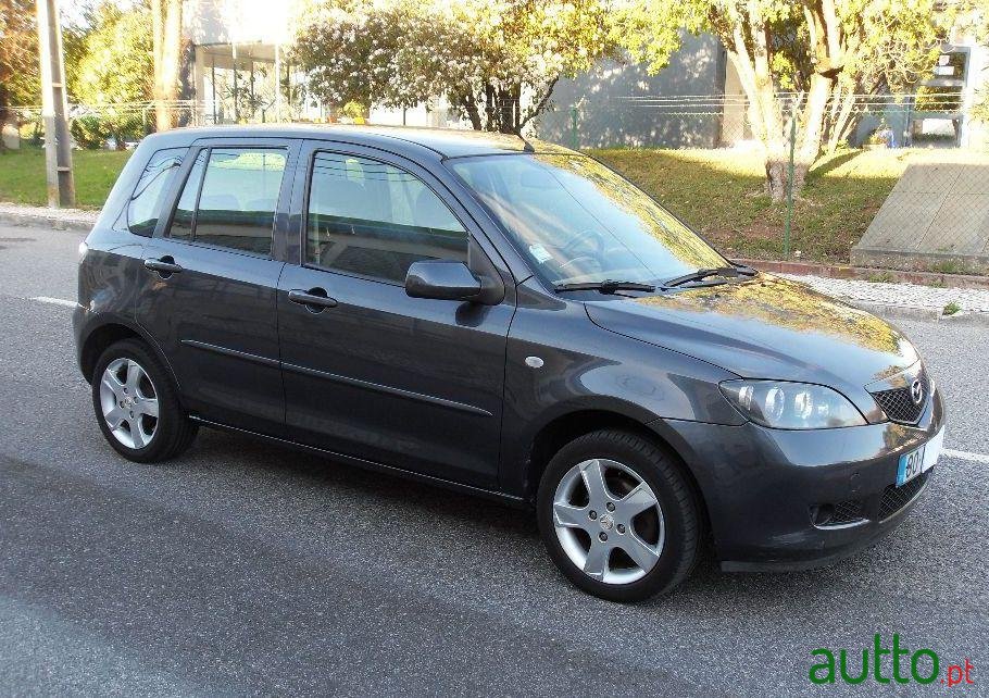 2006' Mazda 2 photo #2