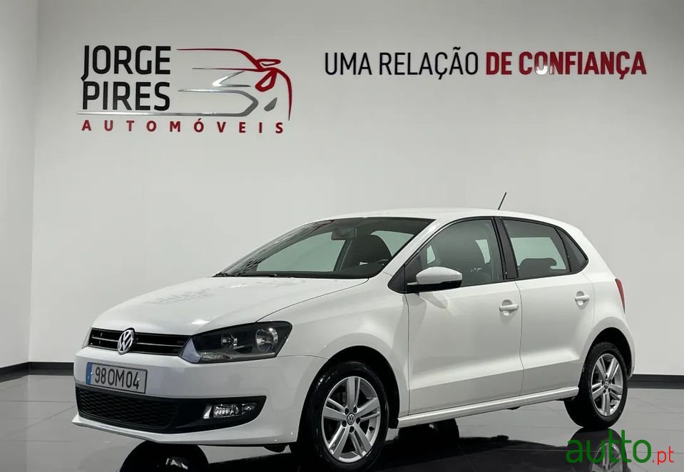 2014' Volkswagen Polo photo #1