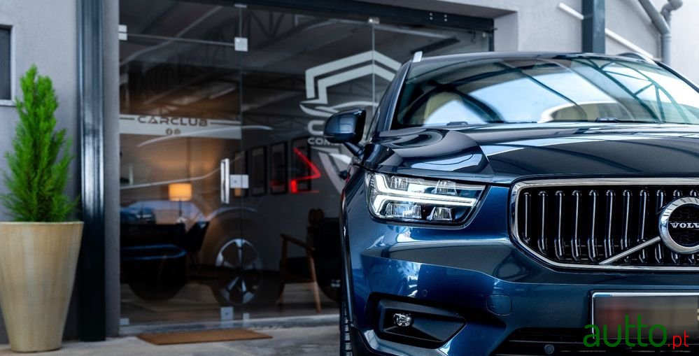 2020' Volvo Xc 40 photo #4