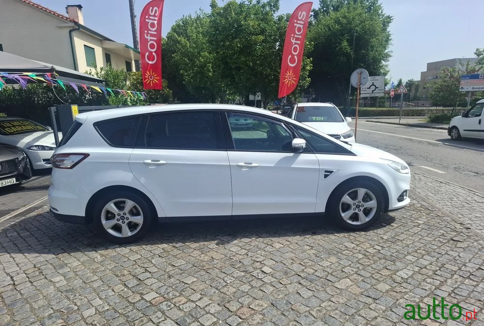 2016' Ford S-Max photo #3
