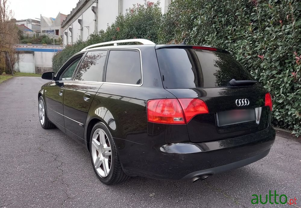 2005' Audi A4 Avant photo #3