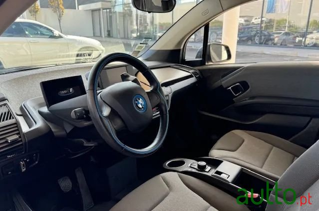 2021' BMW Série I 120Ah photo #4