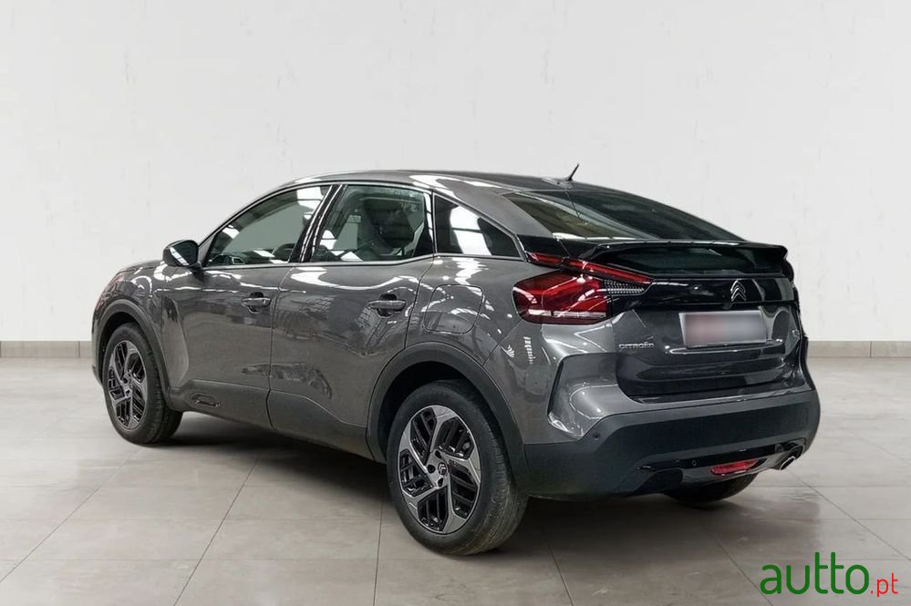 2022' Citroen C4 photo #3