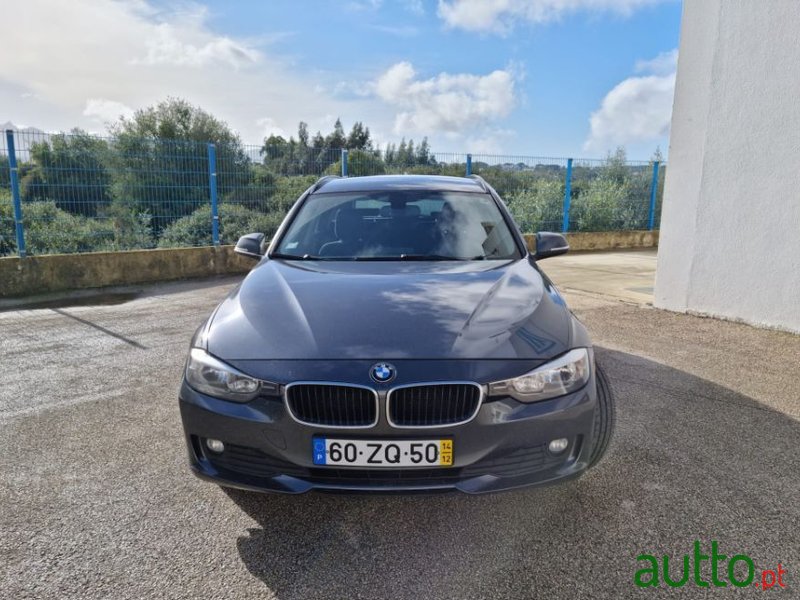 2014' BMW 318 photo #4