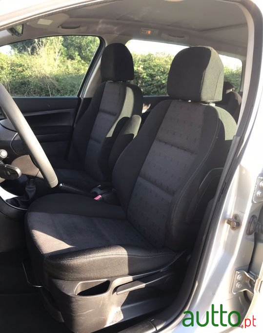 2006' Peugeot 307 Sw photo #5