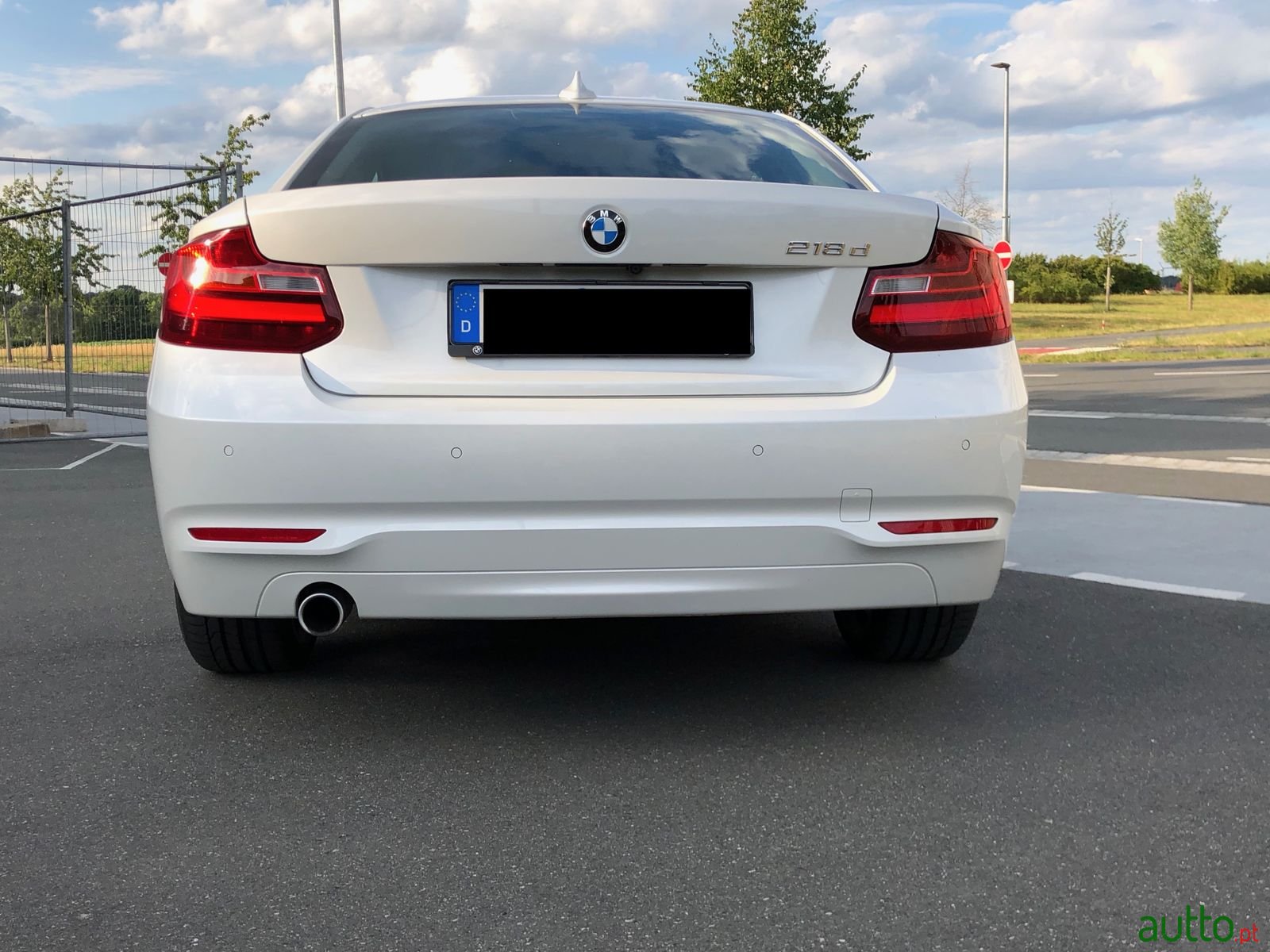 2015' BMW 2 Series photo #2