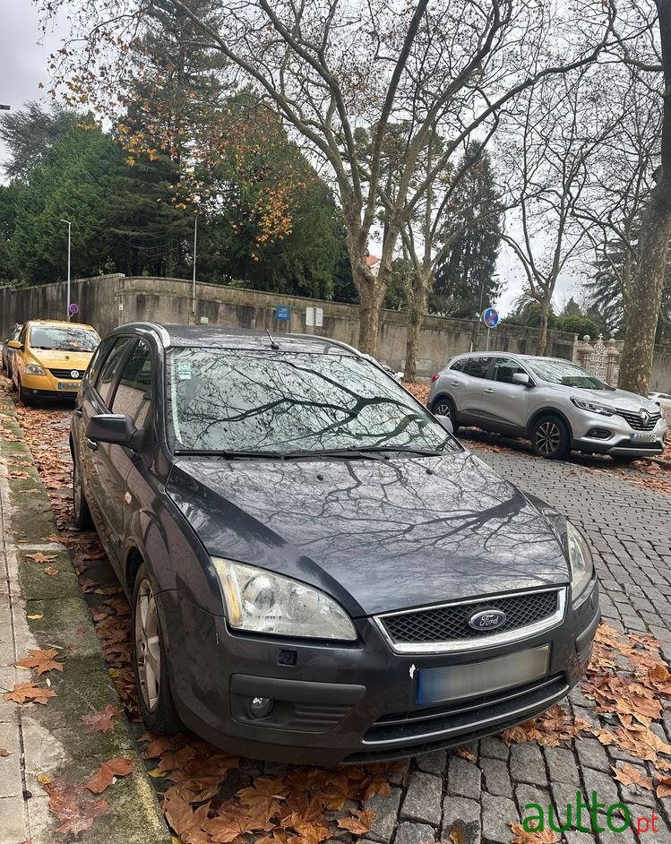 2006' Ford Focus 1.6 Tdci Dpf Ghia photo #1