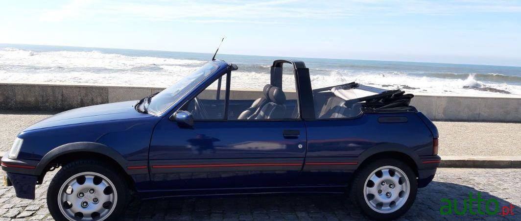 1992' Peugeot 205 photo #4
