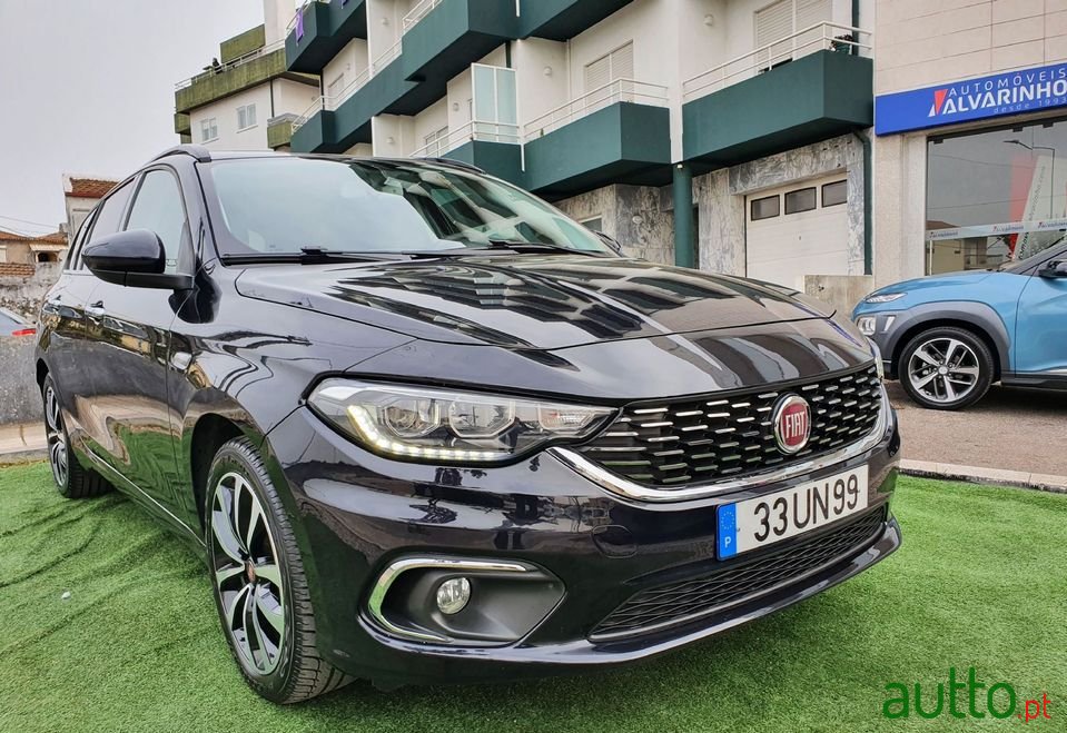 2018' Fiat Tipo Station Wagon photo #4