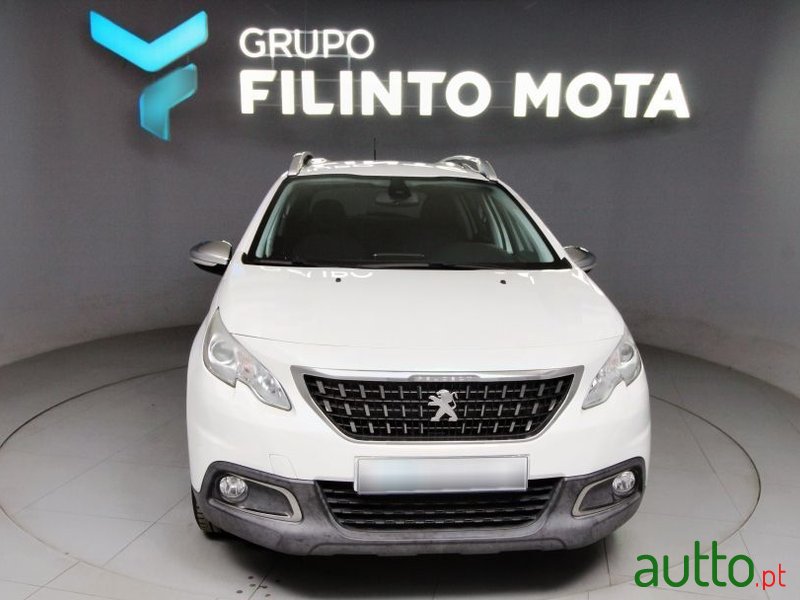 2017' Peugeot 2008 photo #1