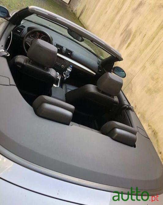 2008' BMW 118 D photo #4