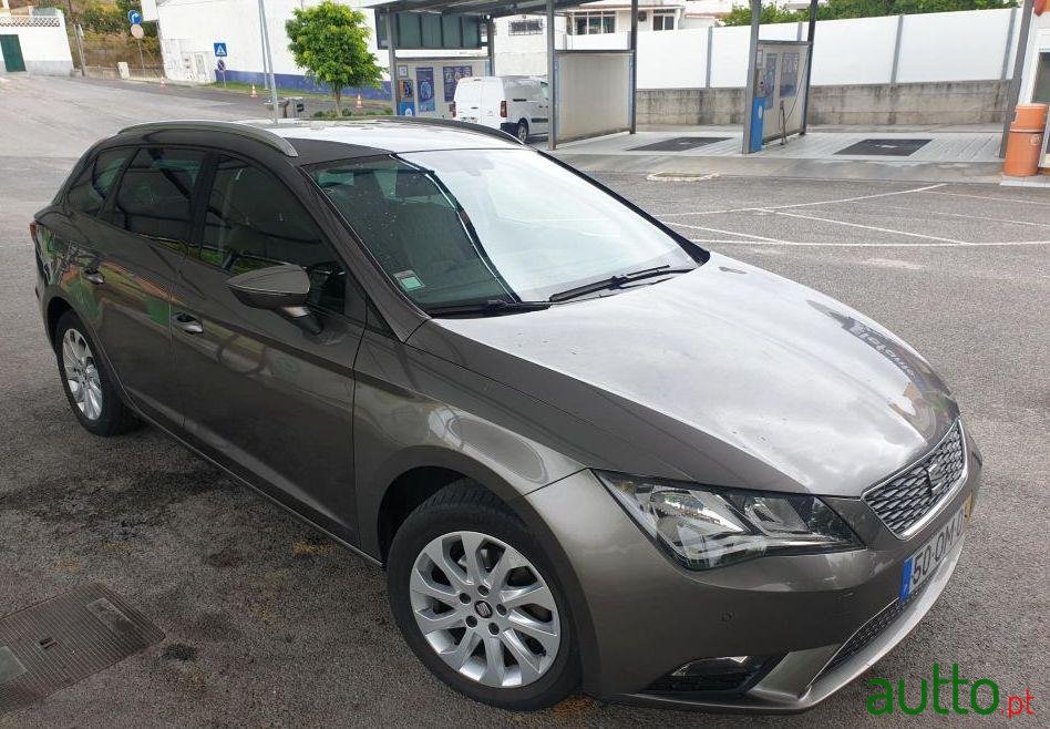 2014' SEAT Leon St photo #3