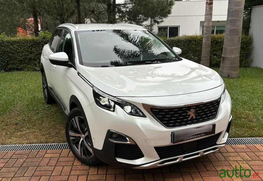 2019' Peugeot 3008 photo #1