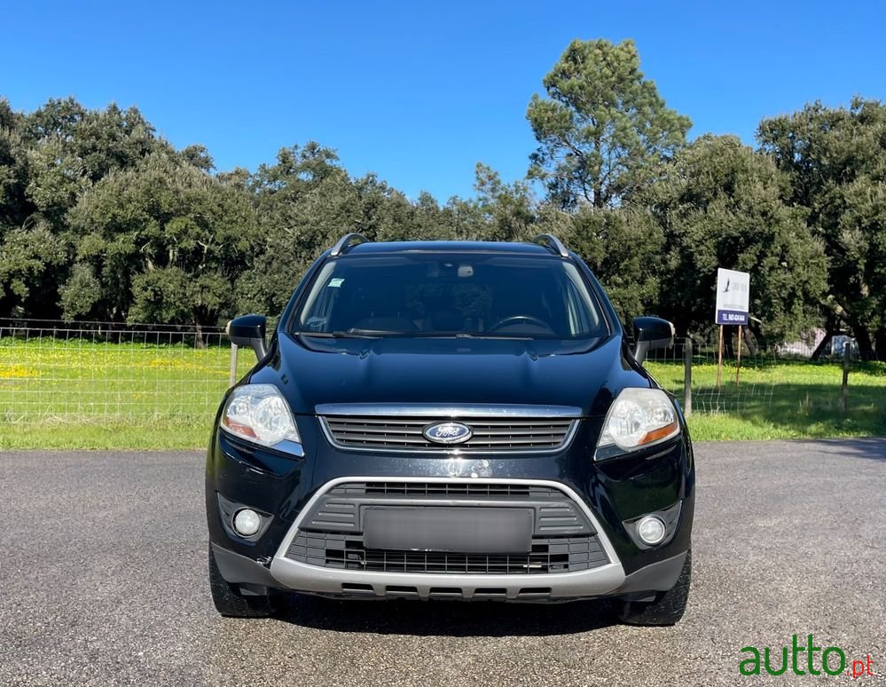 2009' Ford Kuga 2.0 Tdci Titanium photo #2
