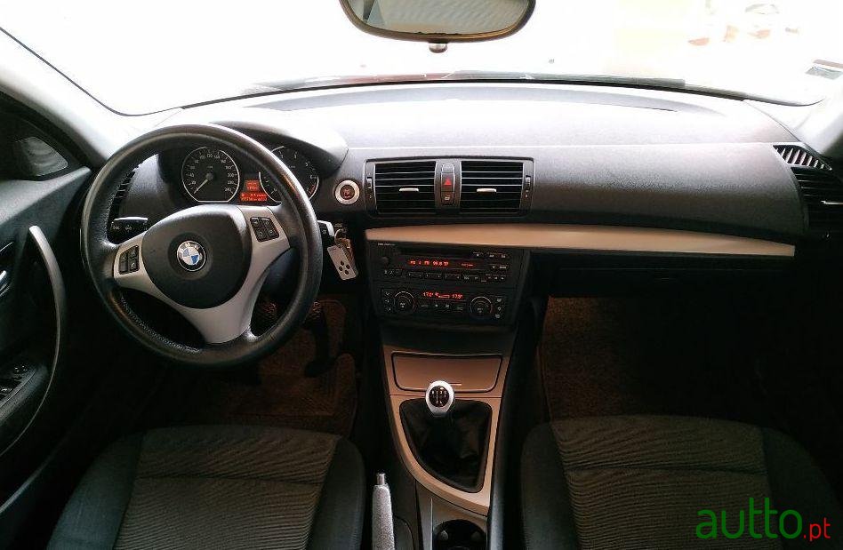 2005' BMW 116 photo #1