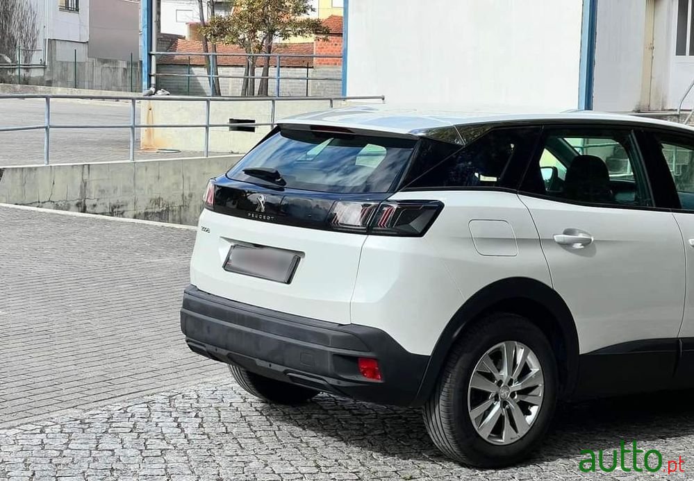 2021' Peugeot 3008 photo #5