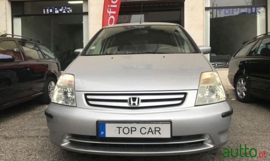 2003' Honda Stream 1.7 Vtec photo #1