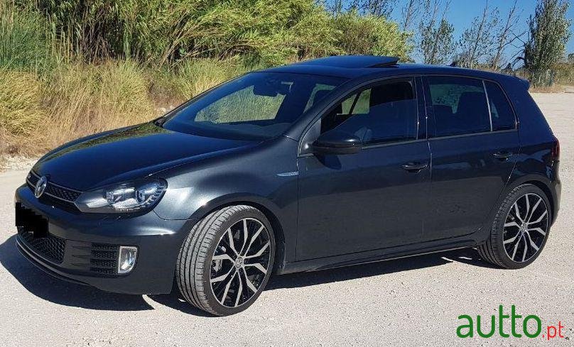 2012' Volkswagen Golf photo #1