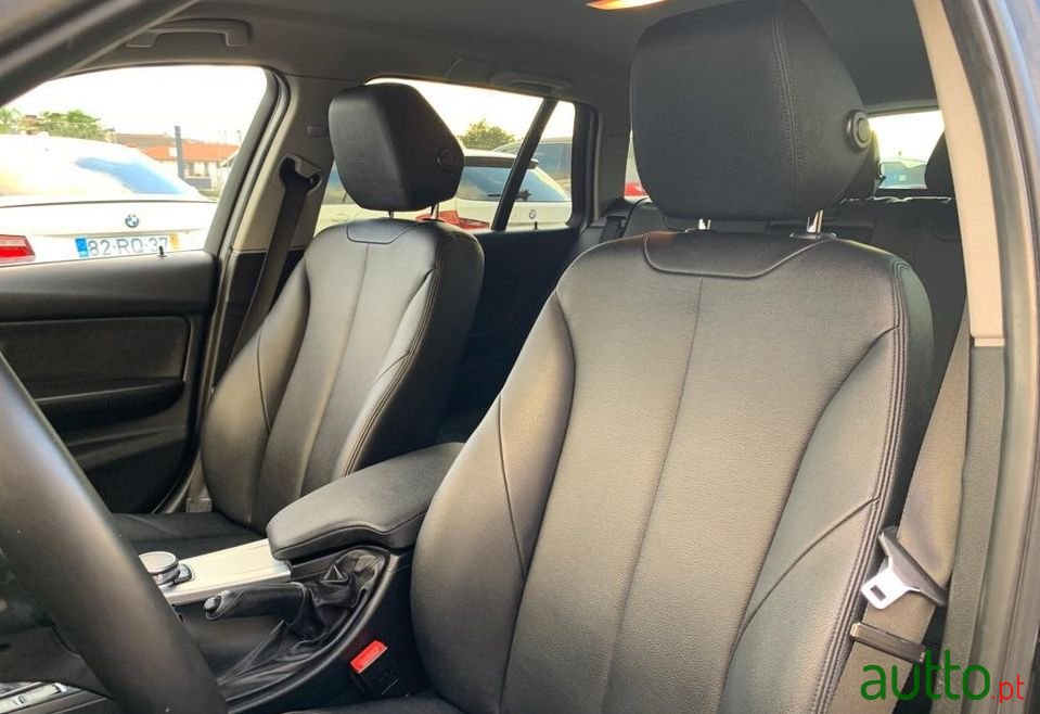 2015' BMW 318 photo #4