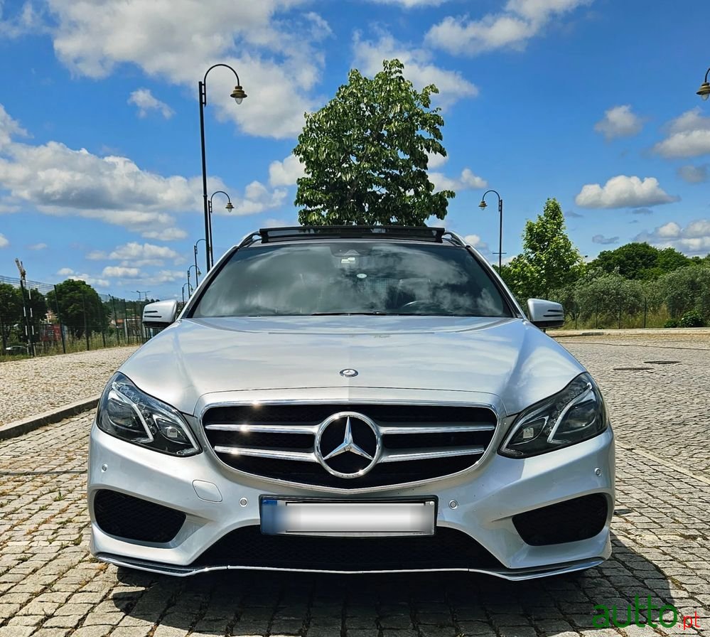 2015' Mercedes-Benz Classe E photo #2