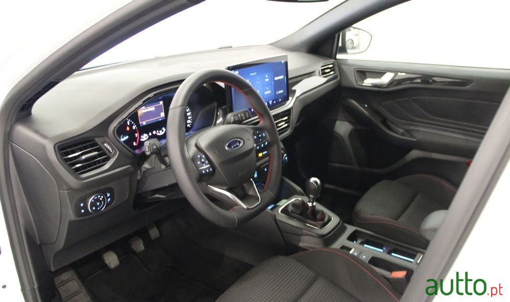 2022' Ford Focus Sw photo #6