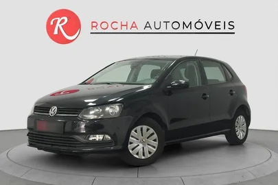 2015' Volkswagen Polo