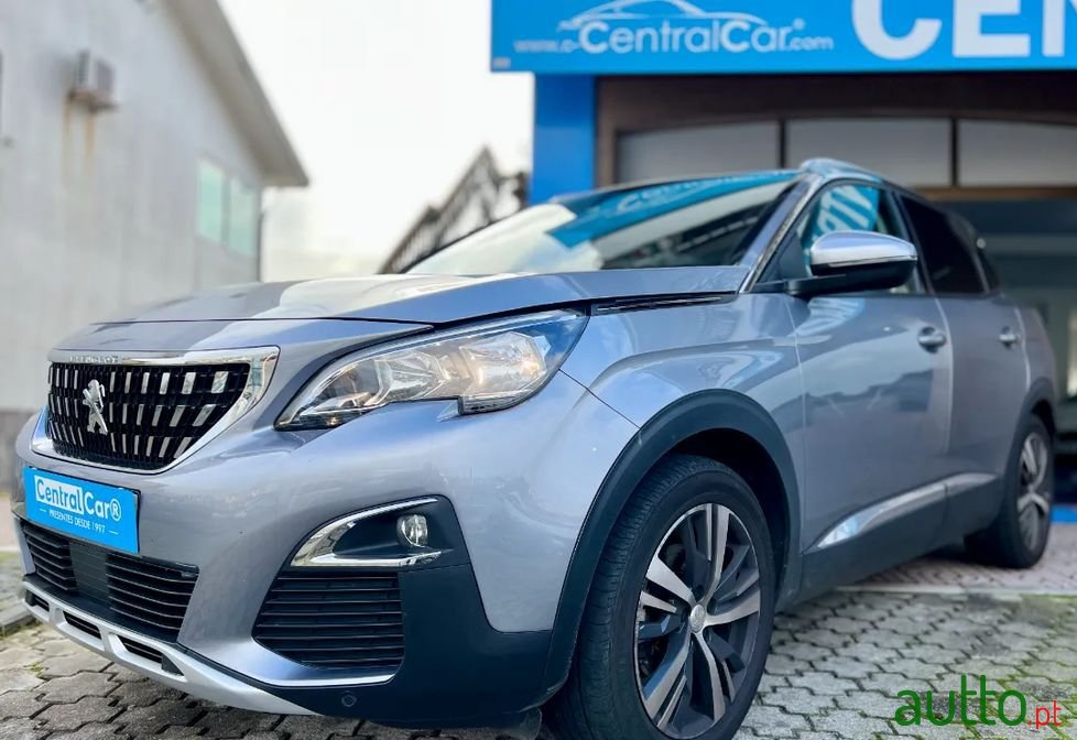 2019' Peugeot 3008 photo #3