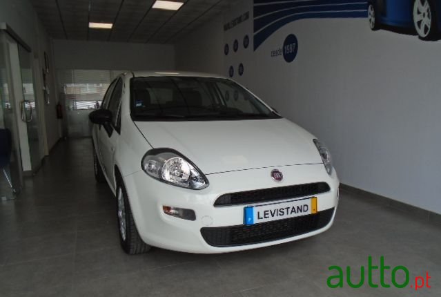 2018' Fiat Punto photo #2