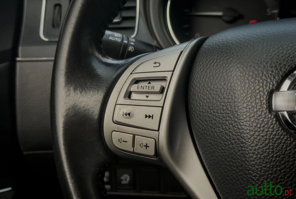 2016' Nissan Pulsar photo #6