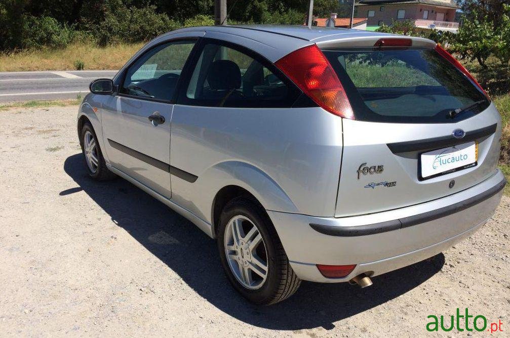 2003' Ford Focus 1.8 TDCi Trend photo #1