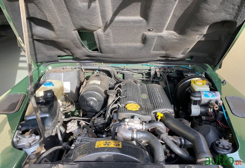 1996' Land Rover Defender photo #6