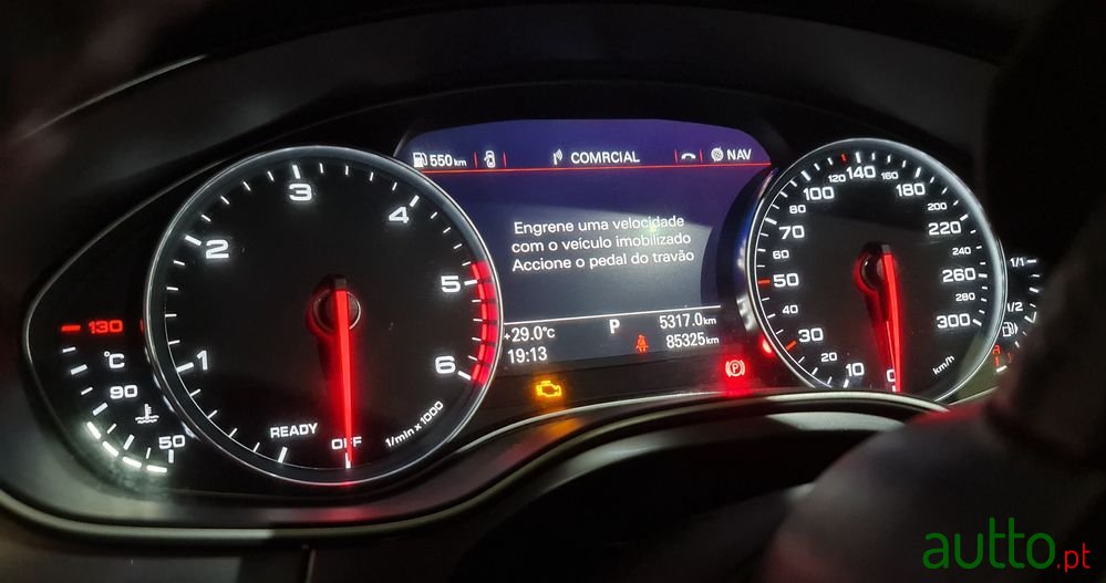 2017' Audi A6 Avant photo #3